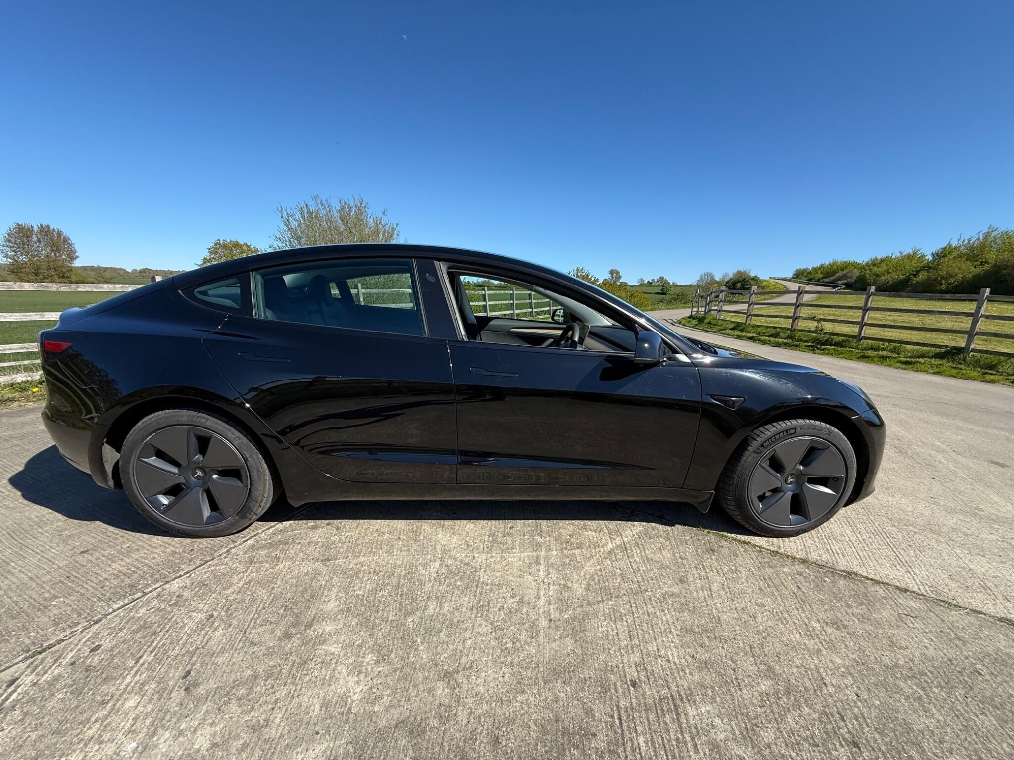 Tesla Model 3 Saloon 4dr Electric Auto RWD (241 bhp) — photo 81 of 114